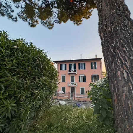 La Casa Di Eli Пиза
